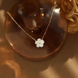 Flower pendant necklaces- jewelry for her - white shell pendant- gift for her